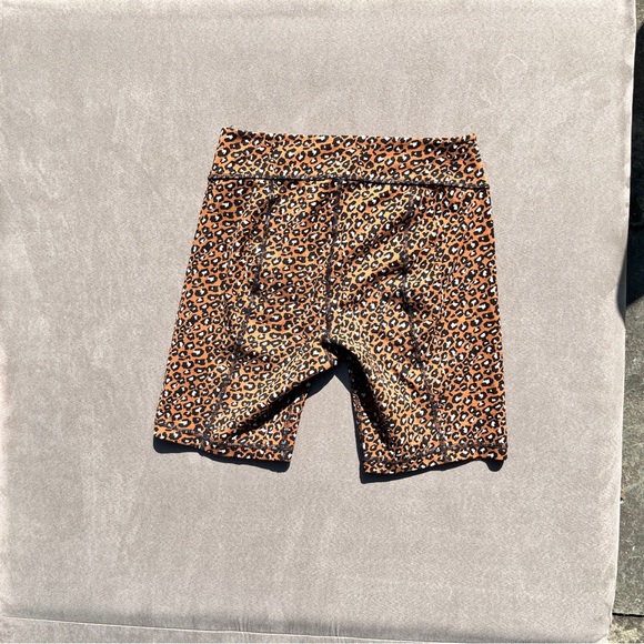 Free People Lucky Strike Zipper Fly Leopard-Print Bike Athletic Shorts Small - Picture 8 of 13